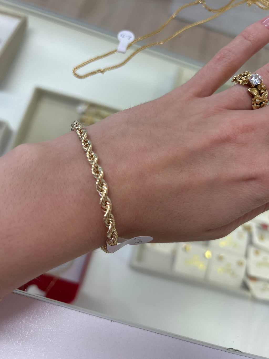 Bracelet corde en or 18 carats d’une épaisseur de 4 mm, 19 cm, 3,57 g