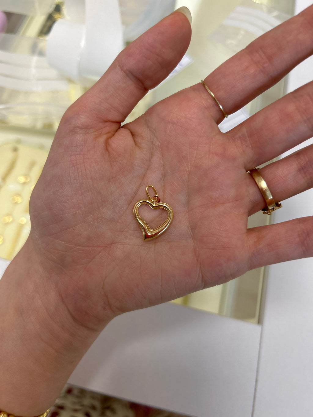 Pendentif cœur en or 18 carats, 1,10g