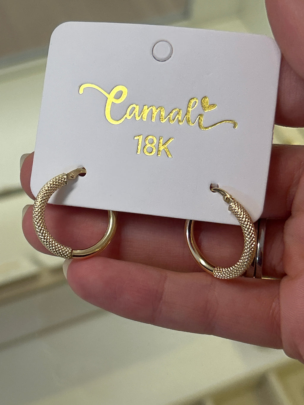 18k textured hoops, 20mm, 1.60g