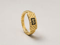 18k gold ring, size 8.5, 2.7g