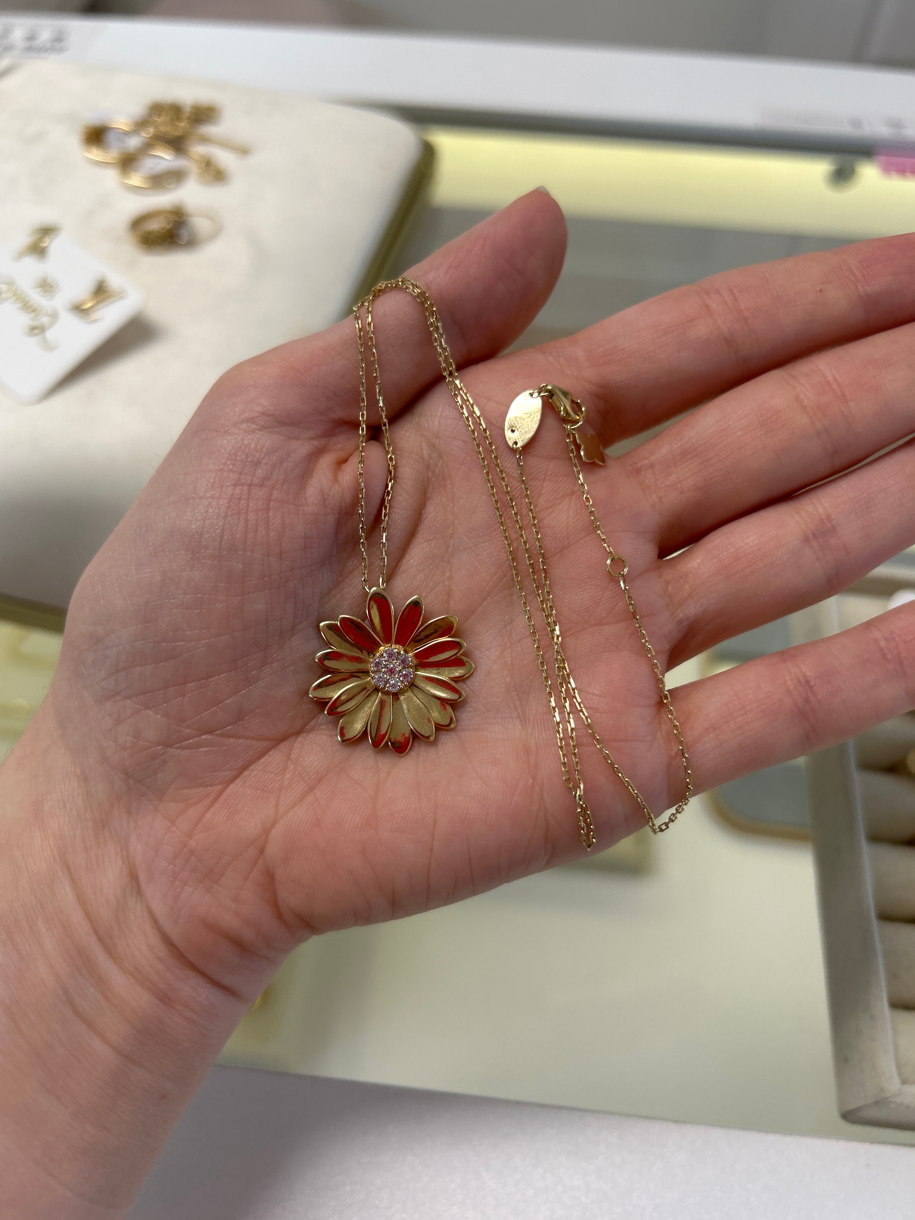 Collier Fleur en Or 18K, Ajustable 40-45cm, 5.21g