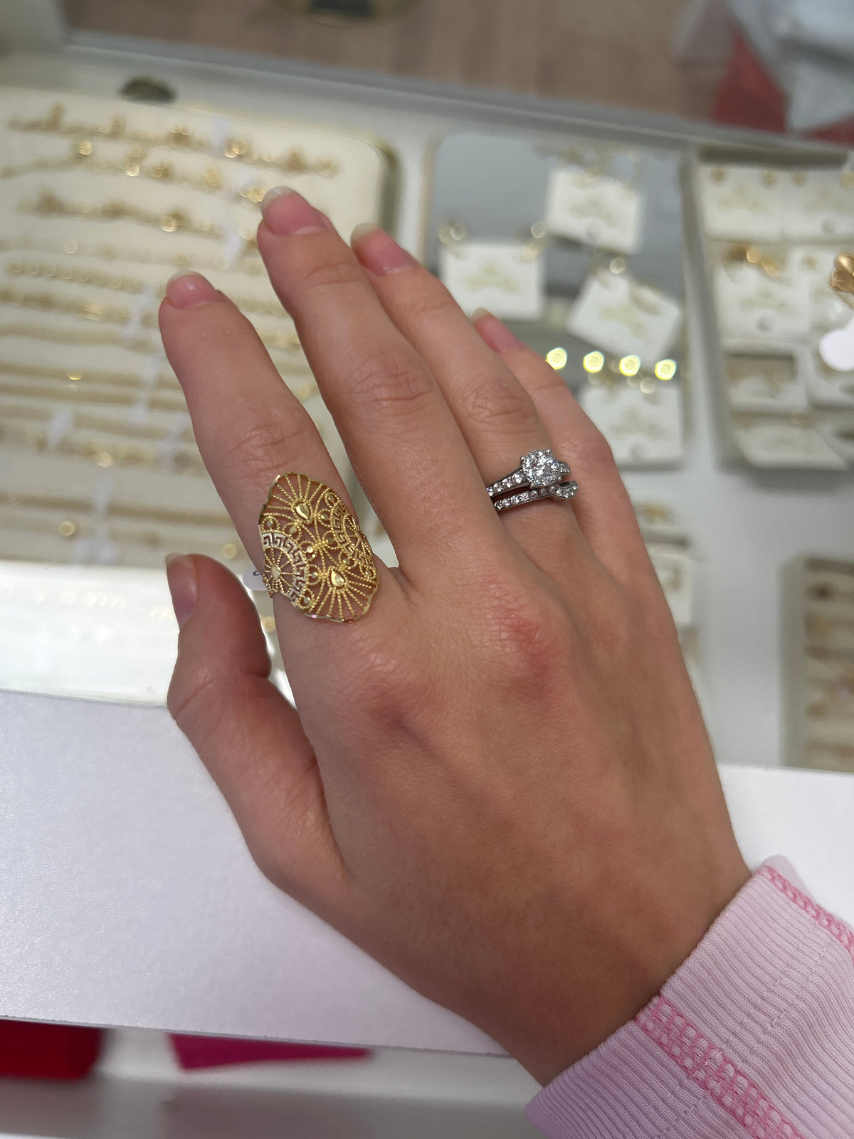 18k gold power ring, size 7, 1.92g