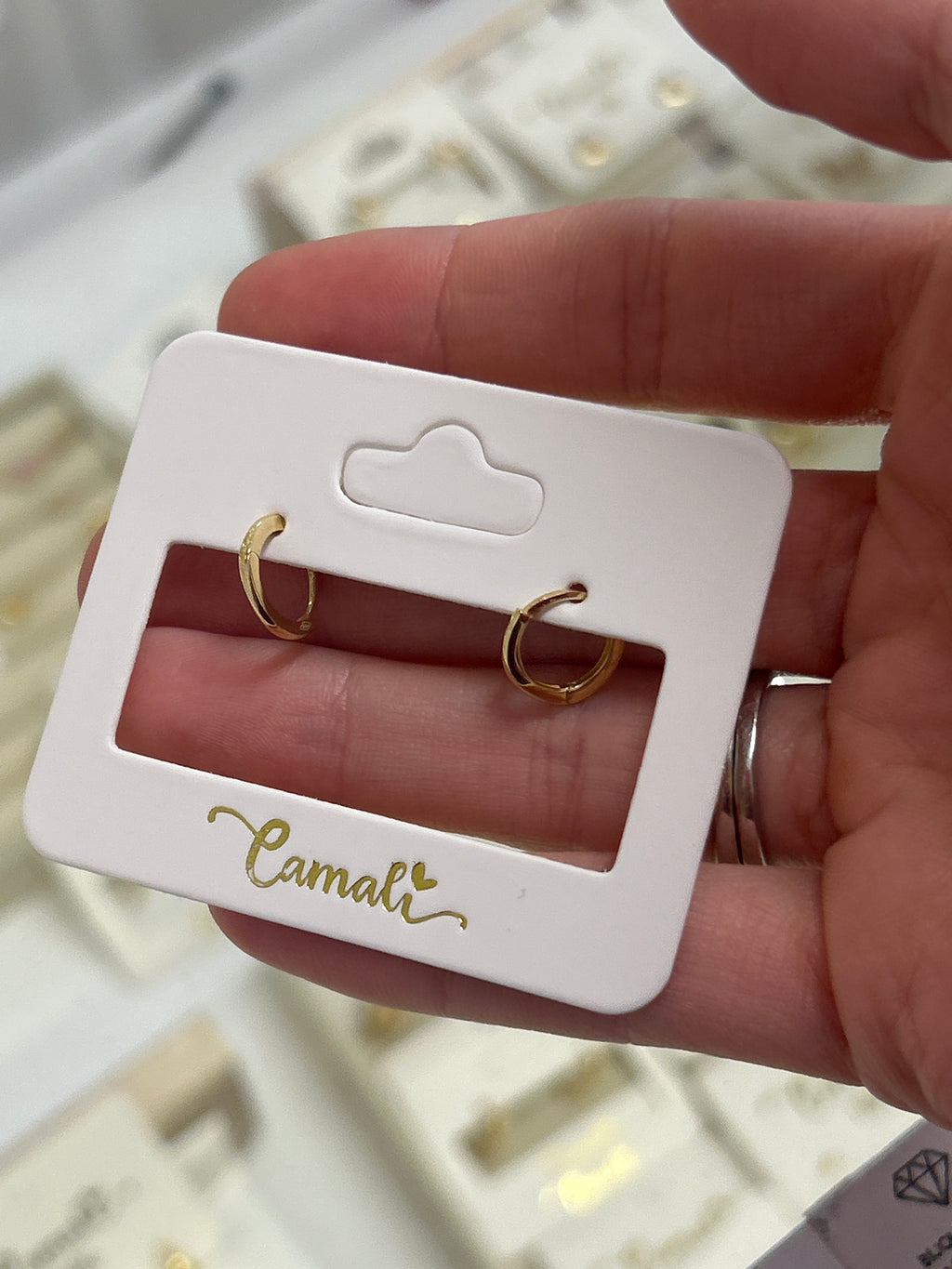 18k gold very small Huggies, 10mm, 1.05g (ideal for baby or 2nd piercing)