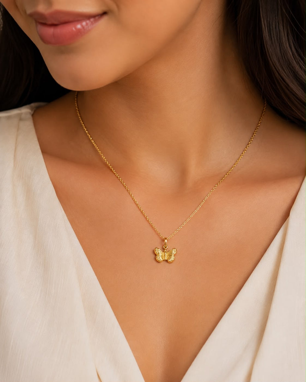18k gold butterfly pendant, 0.94g