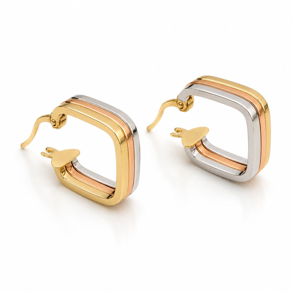 18k gold tritone square earrings, 15mm, 2.06g