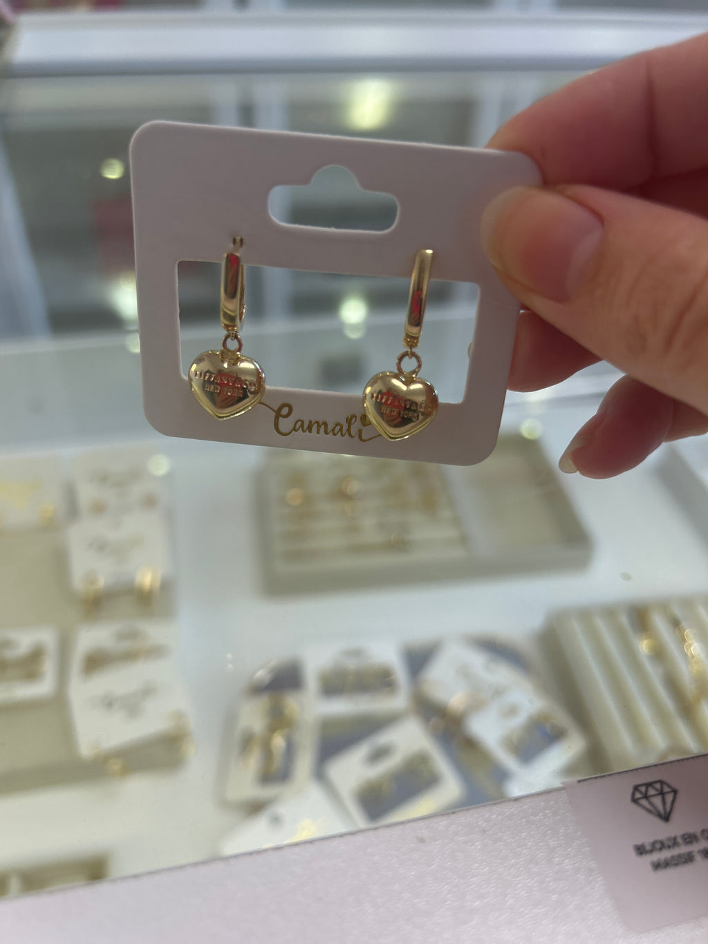 18K Gold Dangling Heart Earrings, 3.83g
