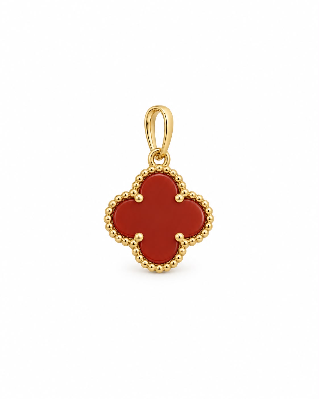 18k small clover pendant with red chalcedony, 10mm, total weight is 0.58g