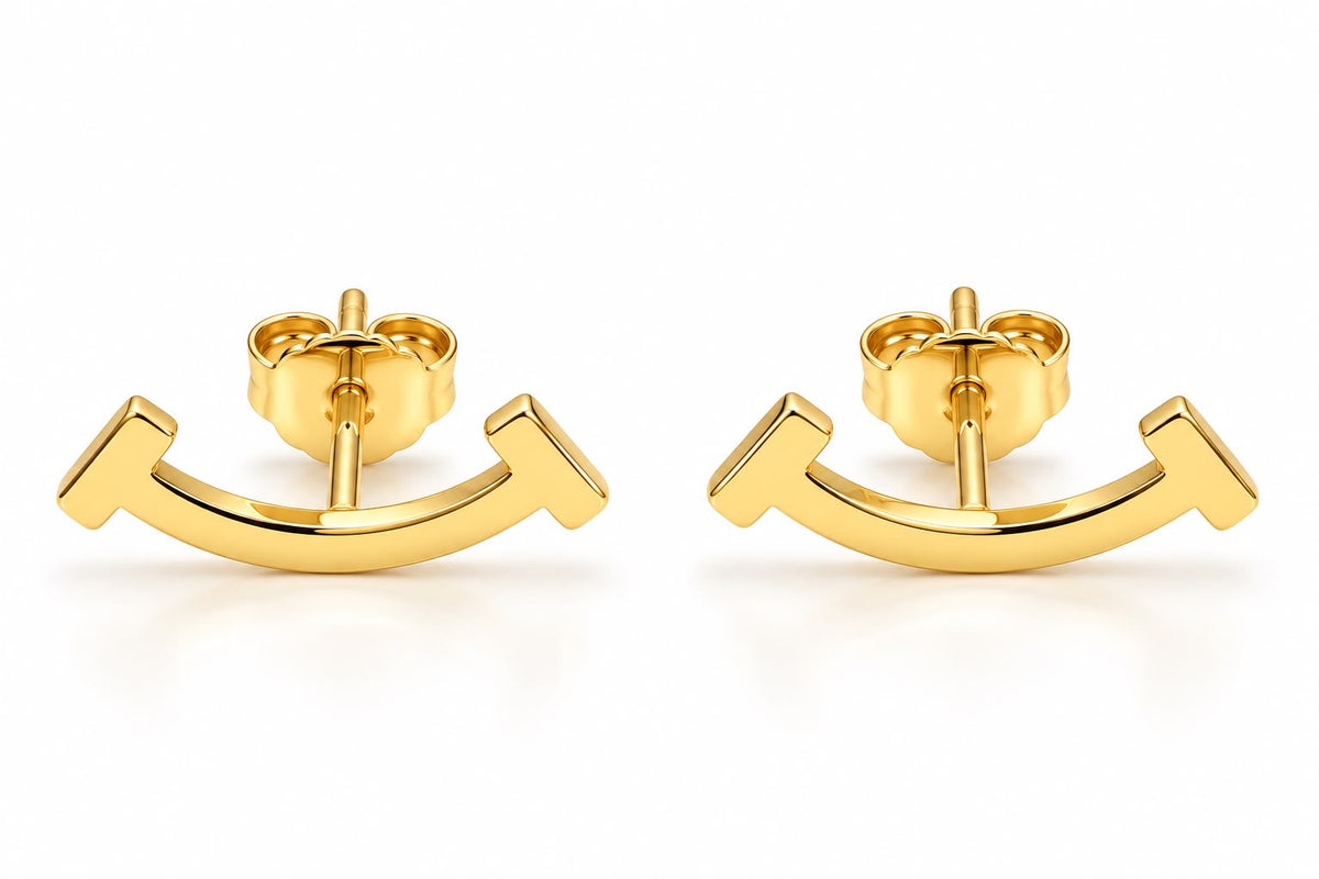 18K Gold Smile Studs, 1.15g