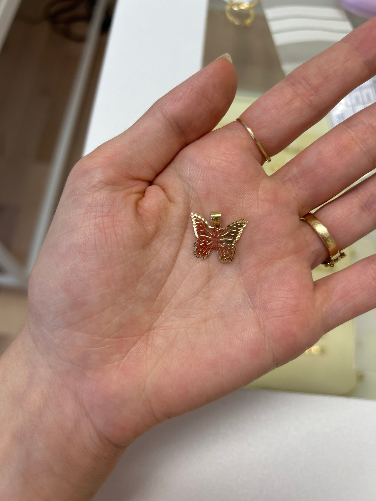 Pendentif papillon or 18 carats 1,03g