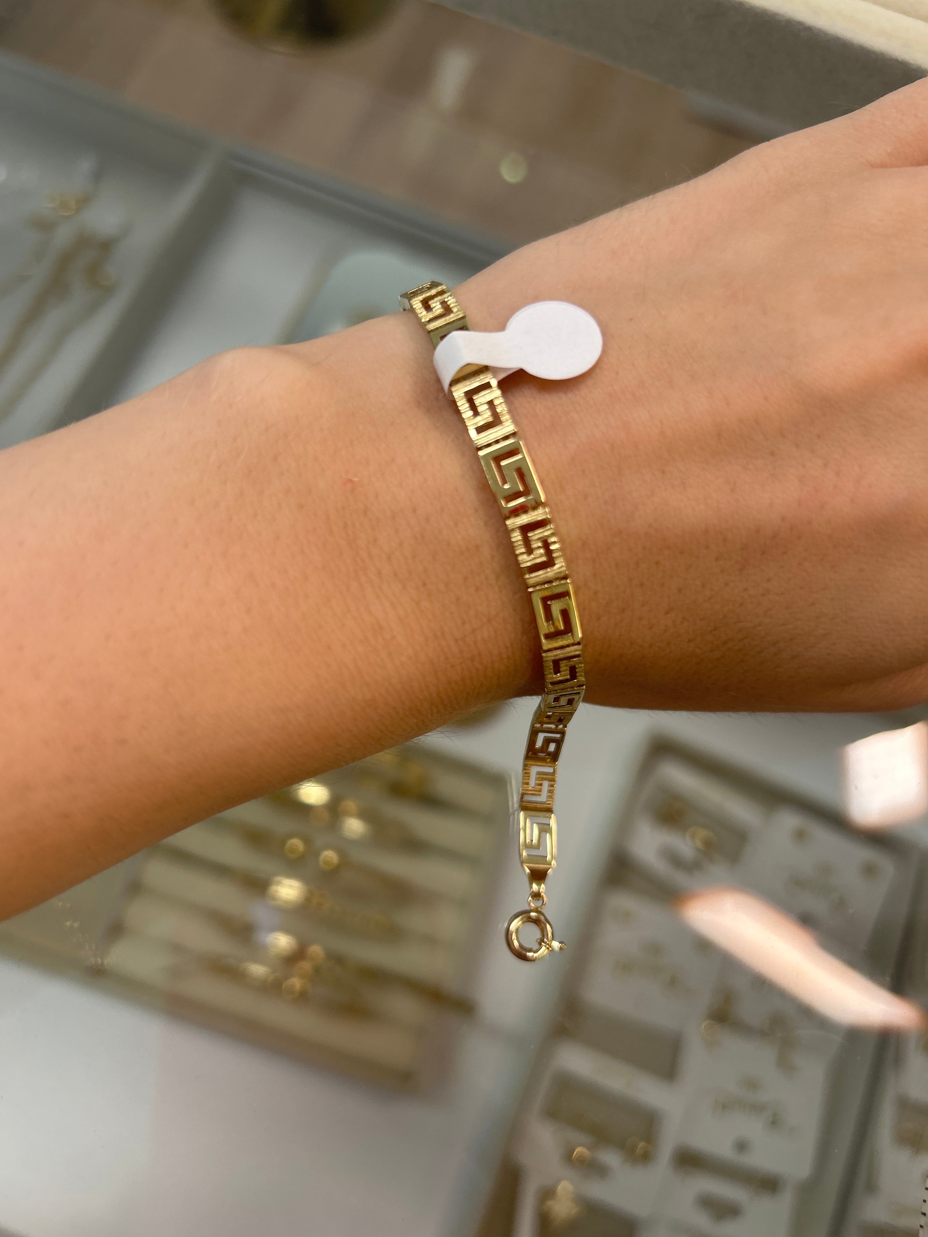 18k gold Greek style squares bracelet, 4.99g, 17cm