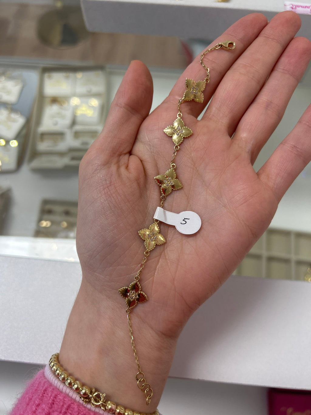 18k gold 5 flowers bracelet, 13mm, 18 to 19.5cm, 5g