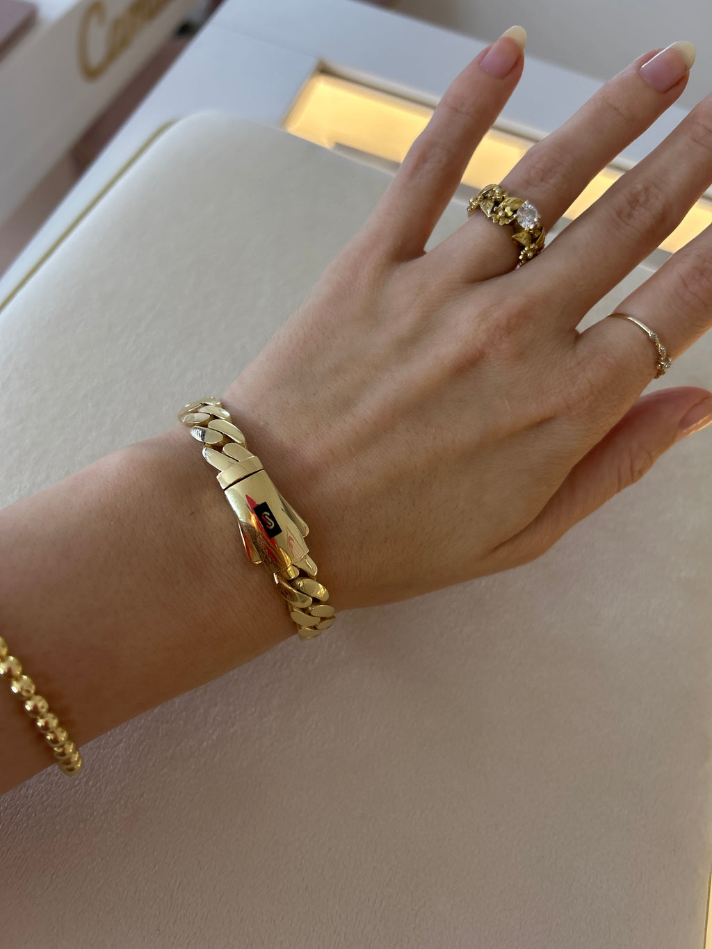 18k gold Milano bracelet, size 16 (small), 15.08g