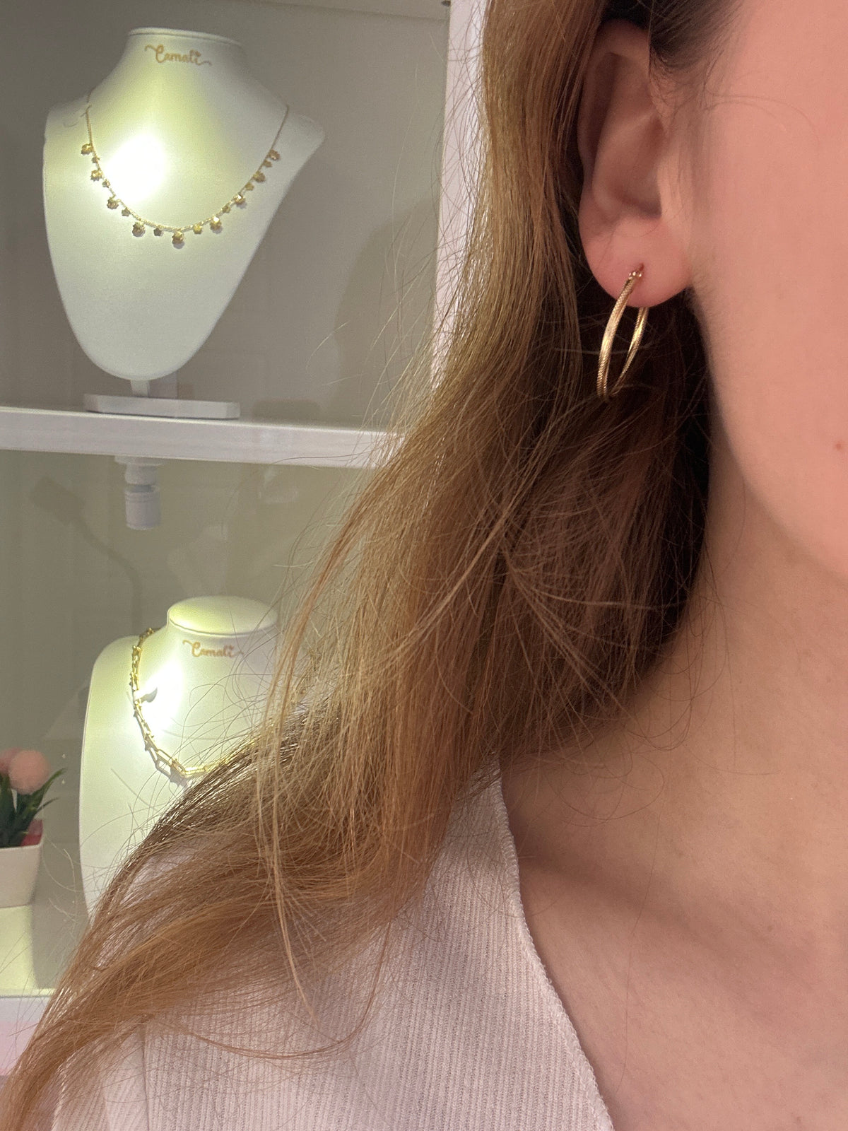Créoles ovales torsadées en or 18K, 18x27mm, 1,22g