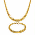 18k gold set of cobra chain (45cm, 4.79g) and bracelet (3.20g, 19cm) total of 7.99