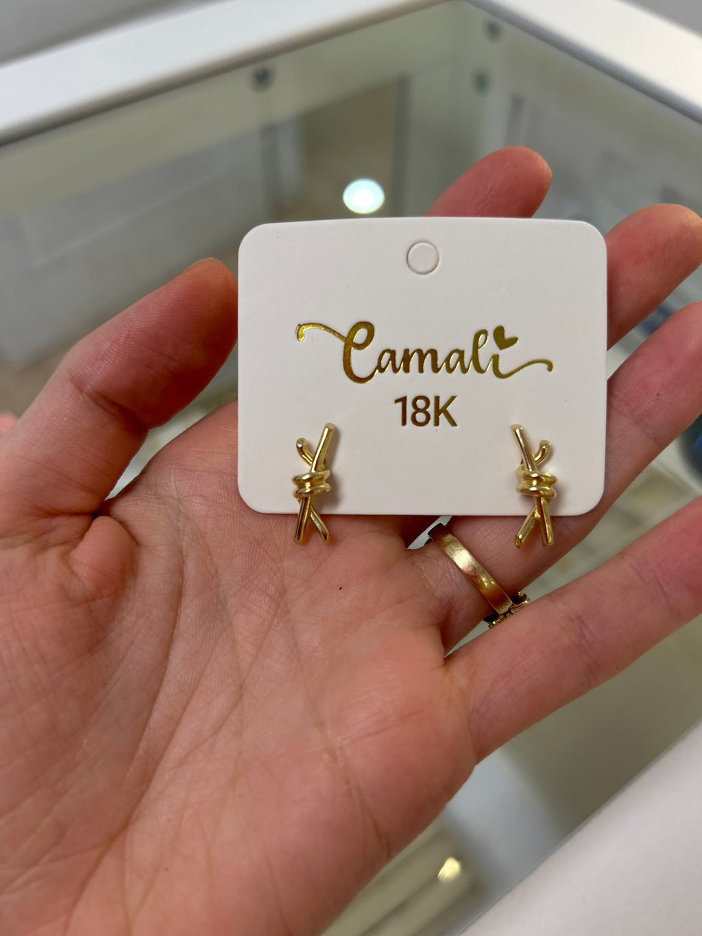 18K Gold Knot Earrings, 2.52g