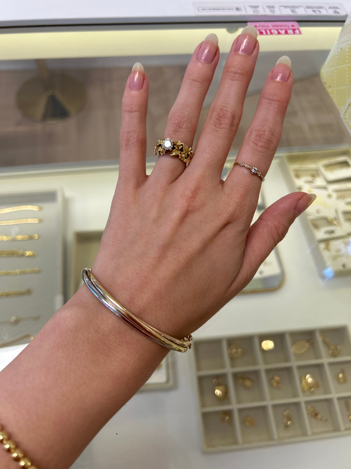 Bracelet jonc en or 18 carats 3 tons, taille 18 à 19 (moyen) 11,60g