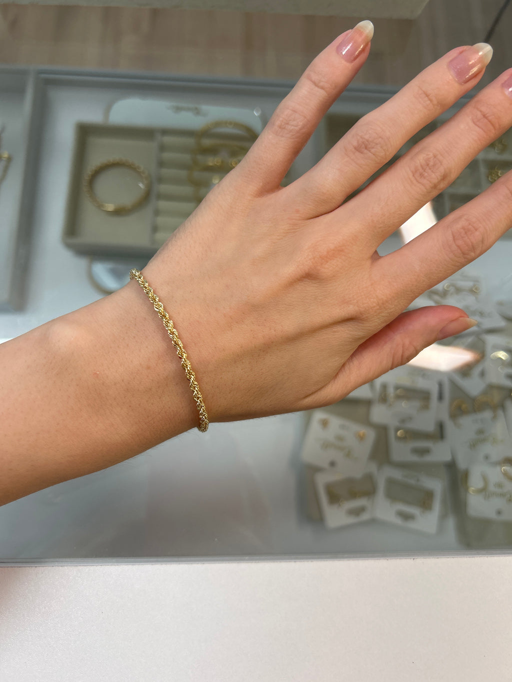 18k gold rope bracelet, 19cm, 1.50g