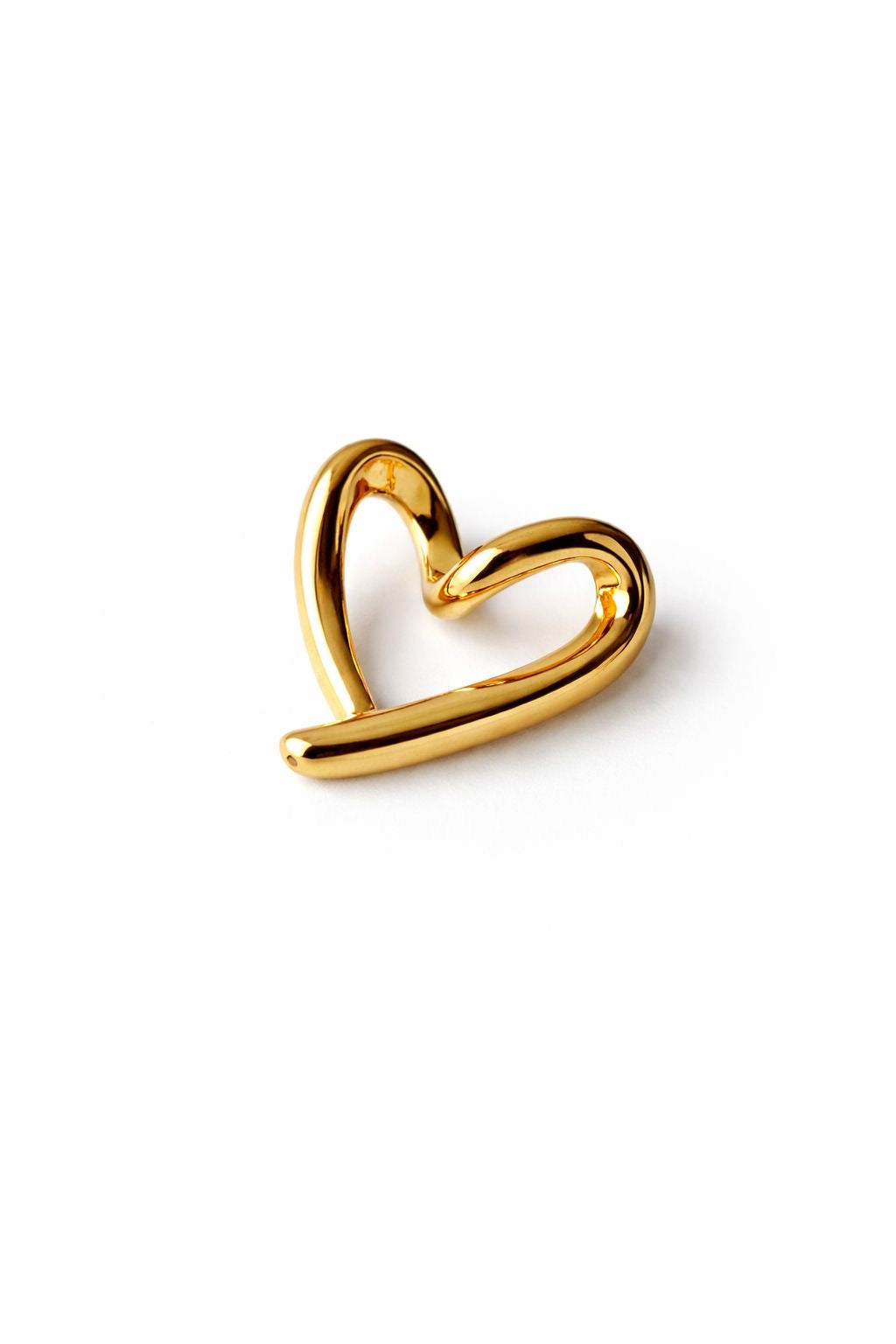 18k gold hallow heart pendant 15mm, 0.87g