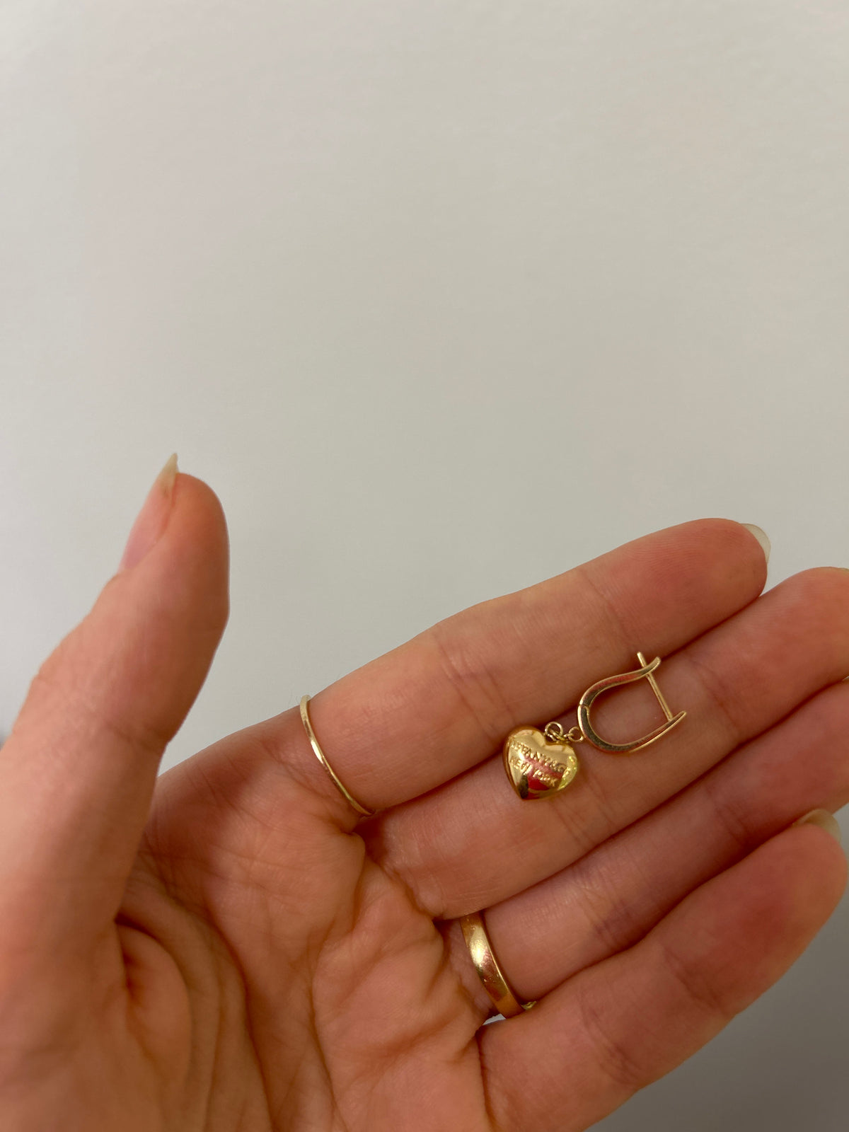 18k gold dangling hearts earrings, 2.62g