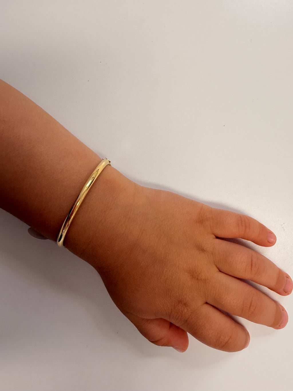 18k gold tritone baby / kid bangle, 3.57g