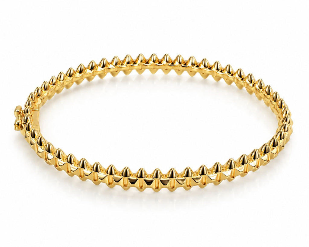 18k gold bracelet c.l.a.s.h inspired, size 16 (small). 12.60g