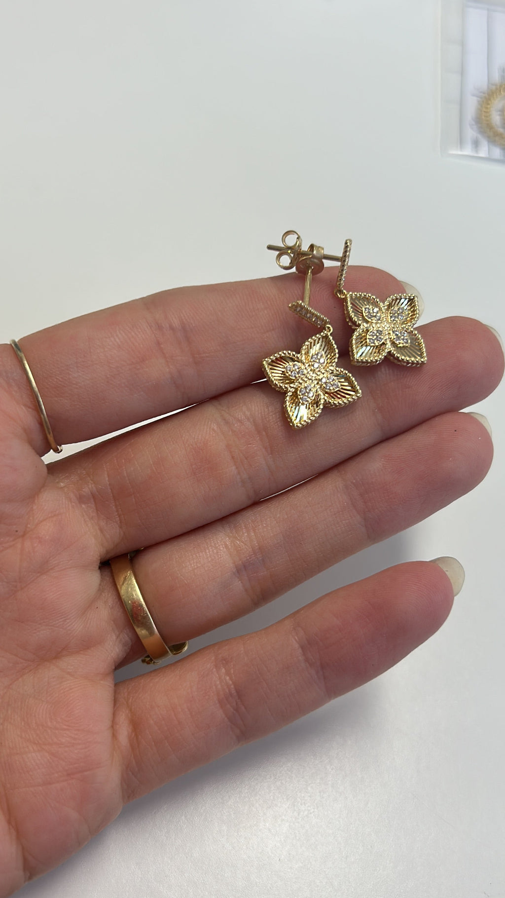 Boucles d'oreilles fleurs en or 18 carats, 15mm, 3,67g