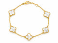 18k gold small clovers 8mm with white mother of pearl, size 16.5-18 total weight 3.40g
