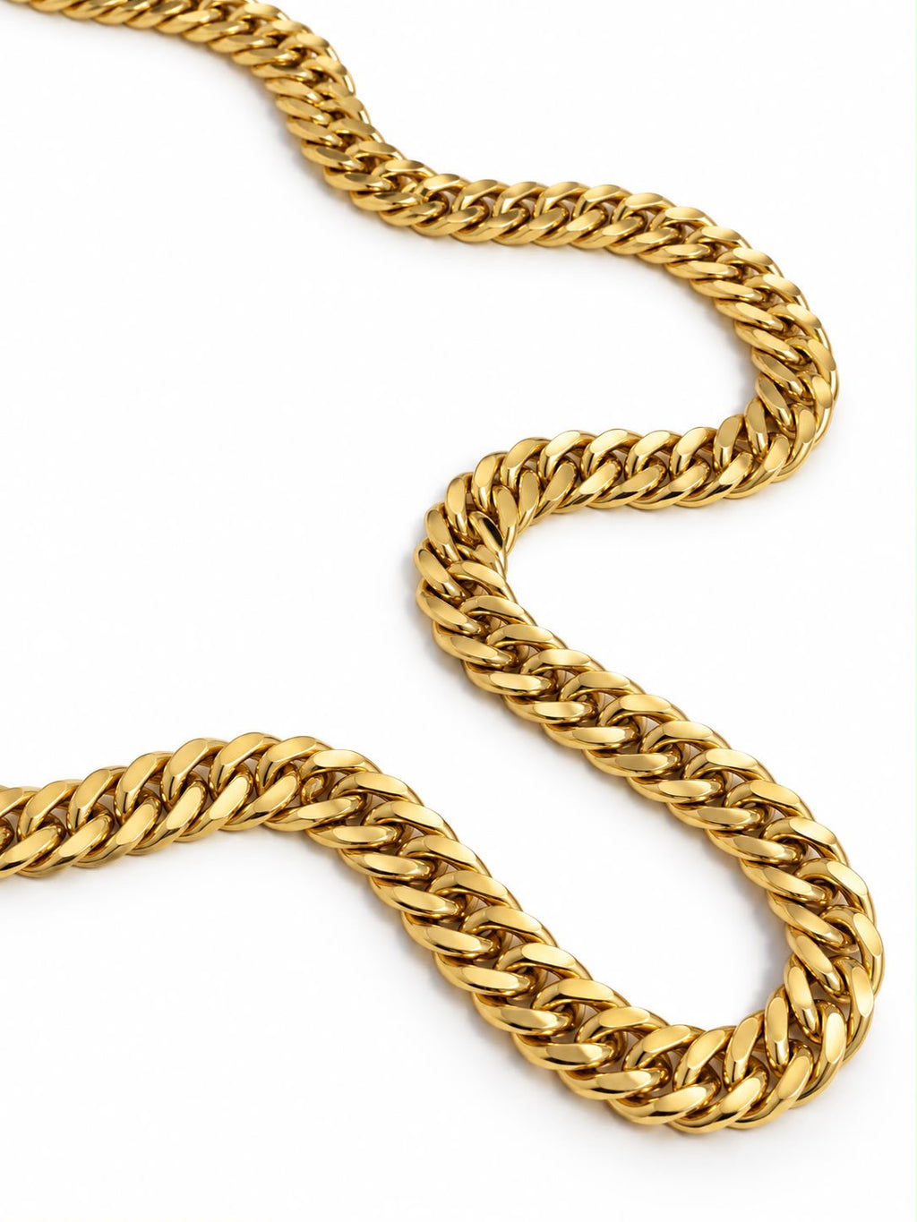 18k gold hallow Miami chain, 7.5mm thick 45cm, 13.93g * with a small defect see last picture and video , not really  appearing