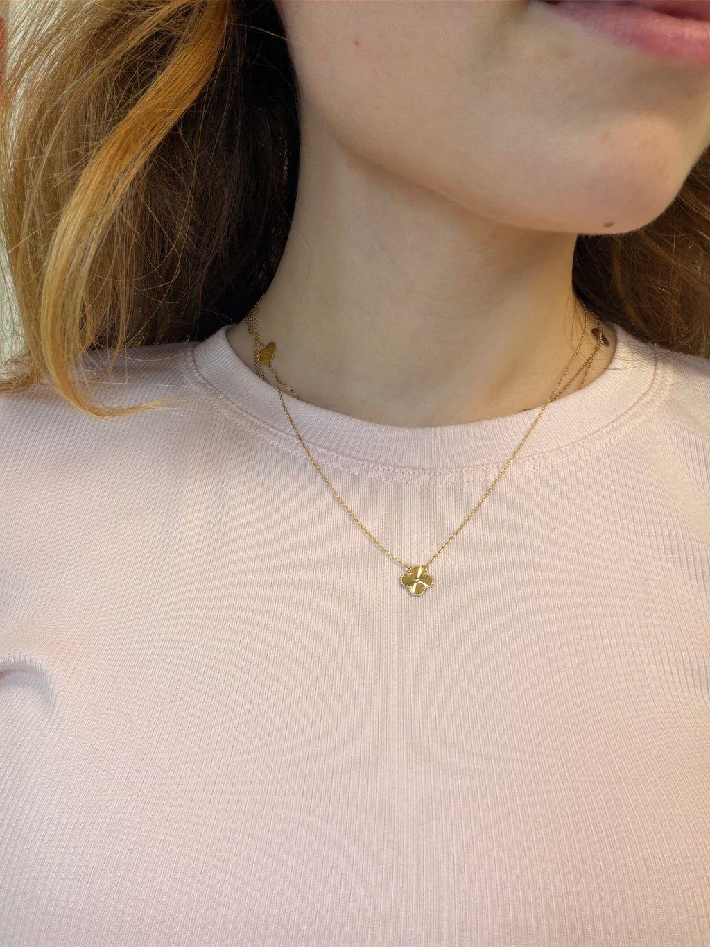 18k gold one small clover (8mm) attached necklaced, adjustable 39-42cm, 1.66g