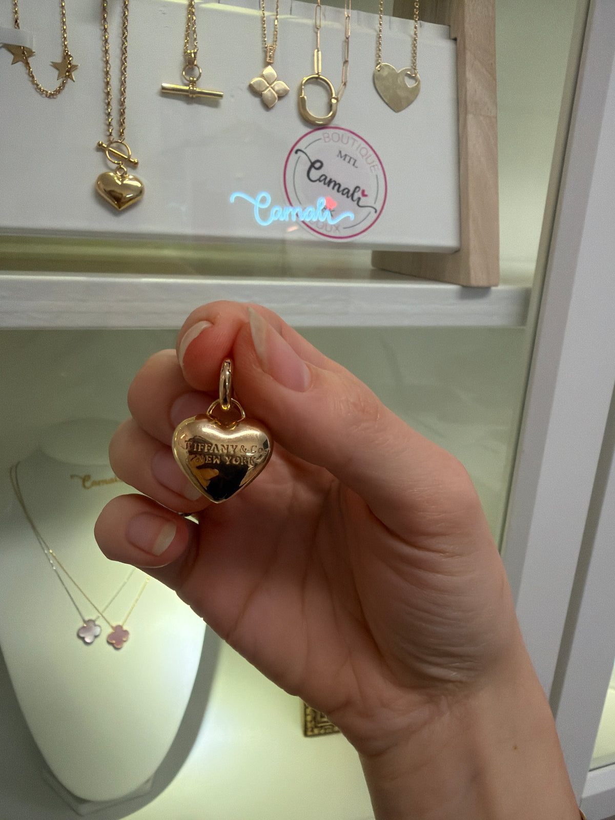 18k gold detachable big heart pendant, 2.99g