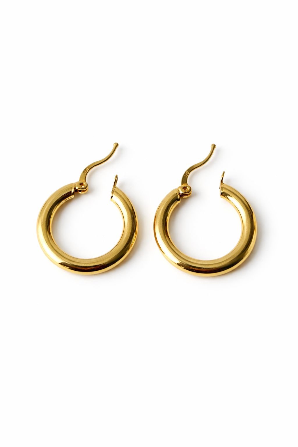 Anneaux d’or 18k, 23mm, 2.43g image 0