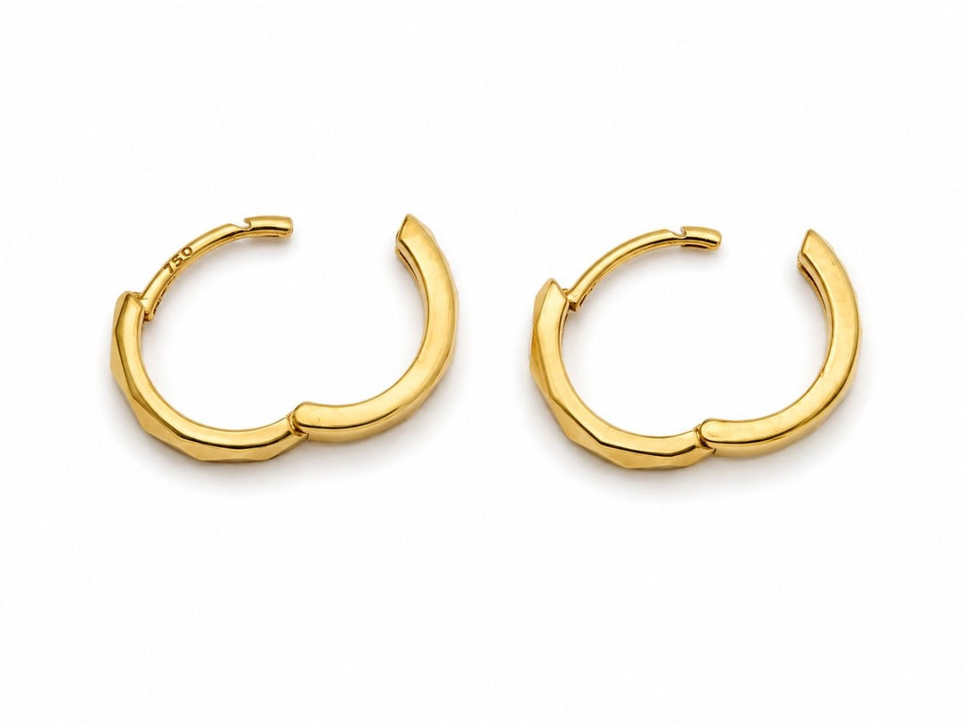 18k gold small Huggies earrings, 9mm, 1.17g